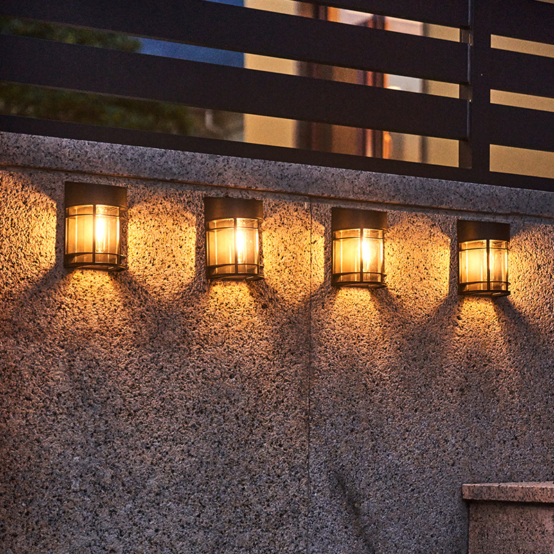 Lámpara Solar LED para Jardín, - Smart Garden Fence reseña y precio